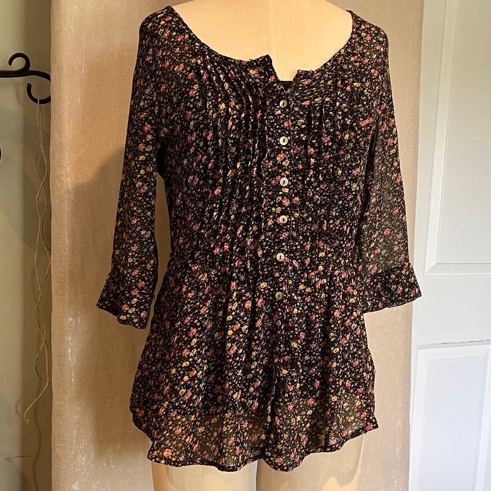 Floral Sheer Button-Front Peplum Blouse - Black Floral
